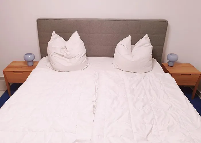 Mit Terrasse Und Aussicht *